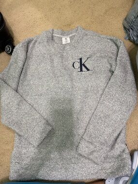 Calvin Klein Men's Heather Gray Crewneck with Navy CK Logo
